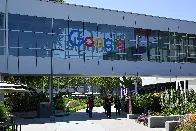 Google workers complain bosses are 'inept' and 'glassy-eyed'